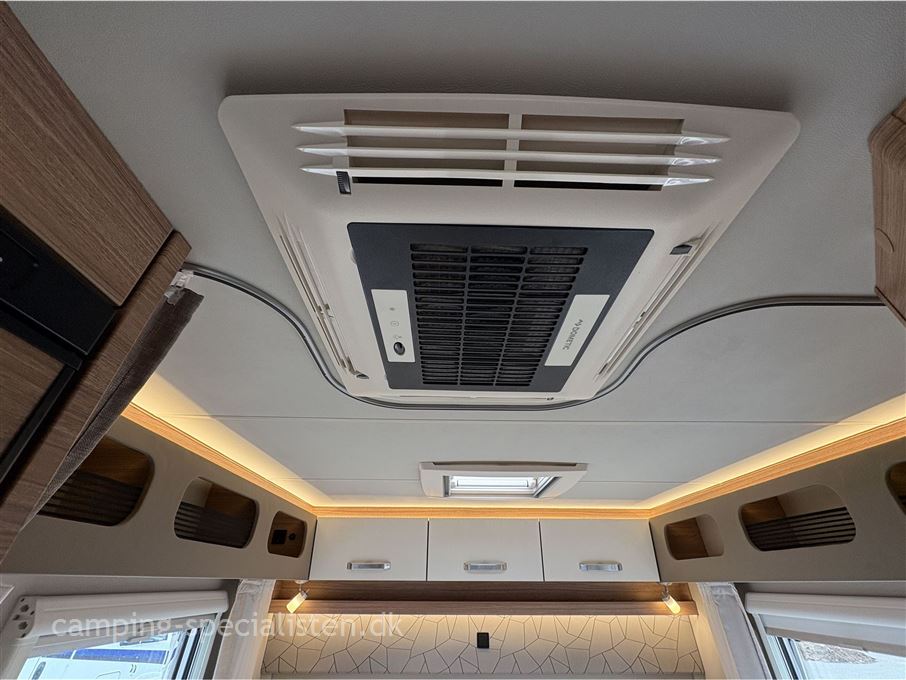 Weinsberg Pepper Edition MEG 640 Suite Mercedes-Benz
